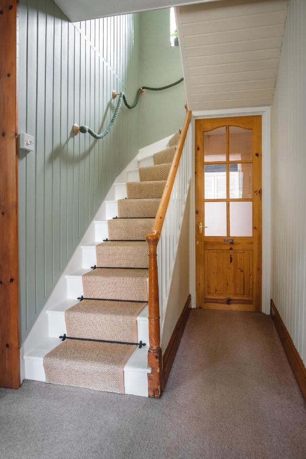 The Green Door Vegan B&B Llanon 외부 사진